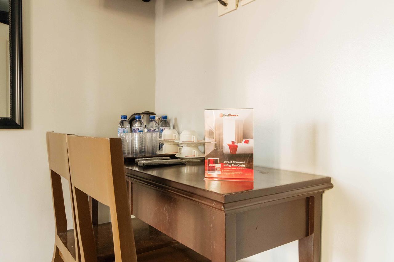 Reddoorz Plus @ Tayuman Manila Ngoại thất bức ảnh