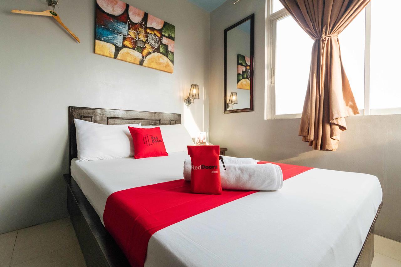 Reddoorz Plus @ Tayuman Manila Ngoại thất bức ảnh
