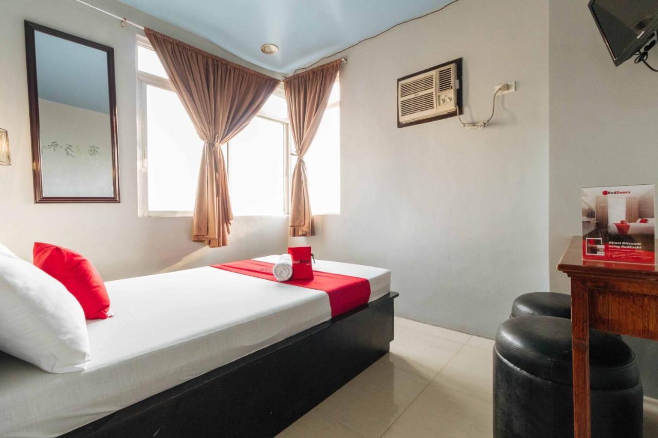Reddoorz Plus @ Tayuman Manila Ngoại thất bức ảnh